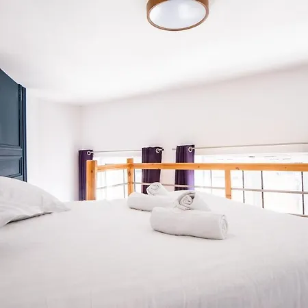 Elegant With Mezzanine - Amazing Location * Lille